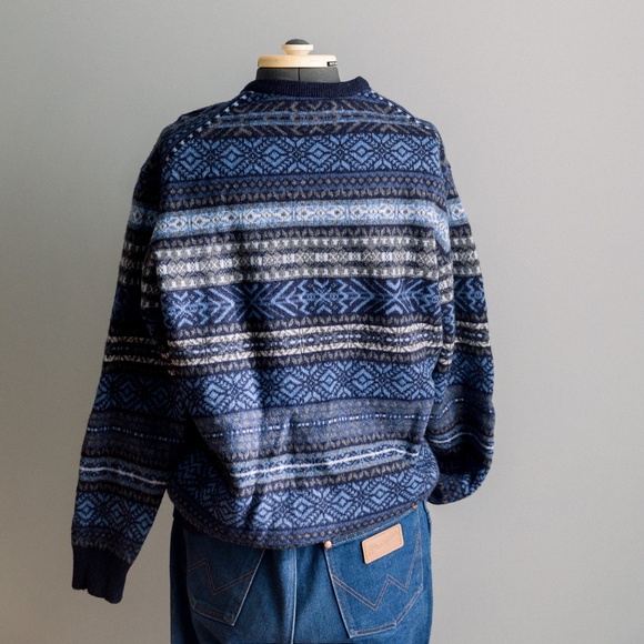 Hawick Knitwear 100% Scotish Lambswool Crewneck Sweater Blue Size Large - Picture 7 of 11